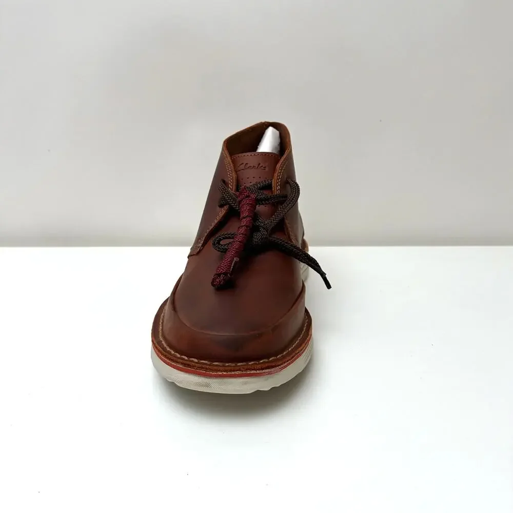 NIB Clarks Men's Bruno Top Chukka Brown Leather Boots - US10.5 D; EU44